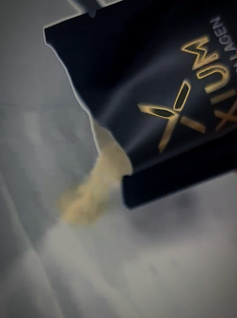 The powder, poured